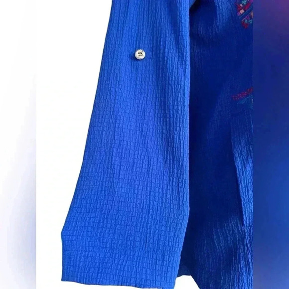 Caleooa women’s long sleeve button down blue embroidered with pockets shirt sz M - Picture 5 of 7